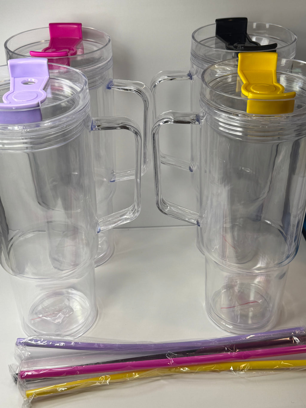 40oz Acrylic Snow Globe Tumbler W/ Handle and Matching Straws
