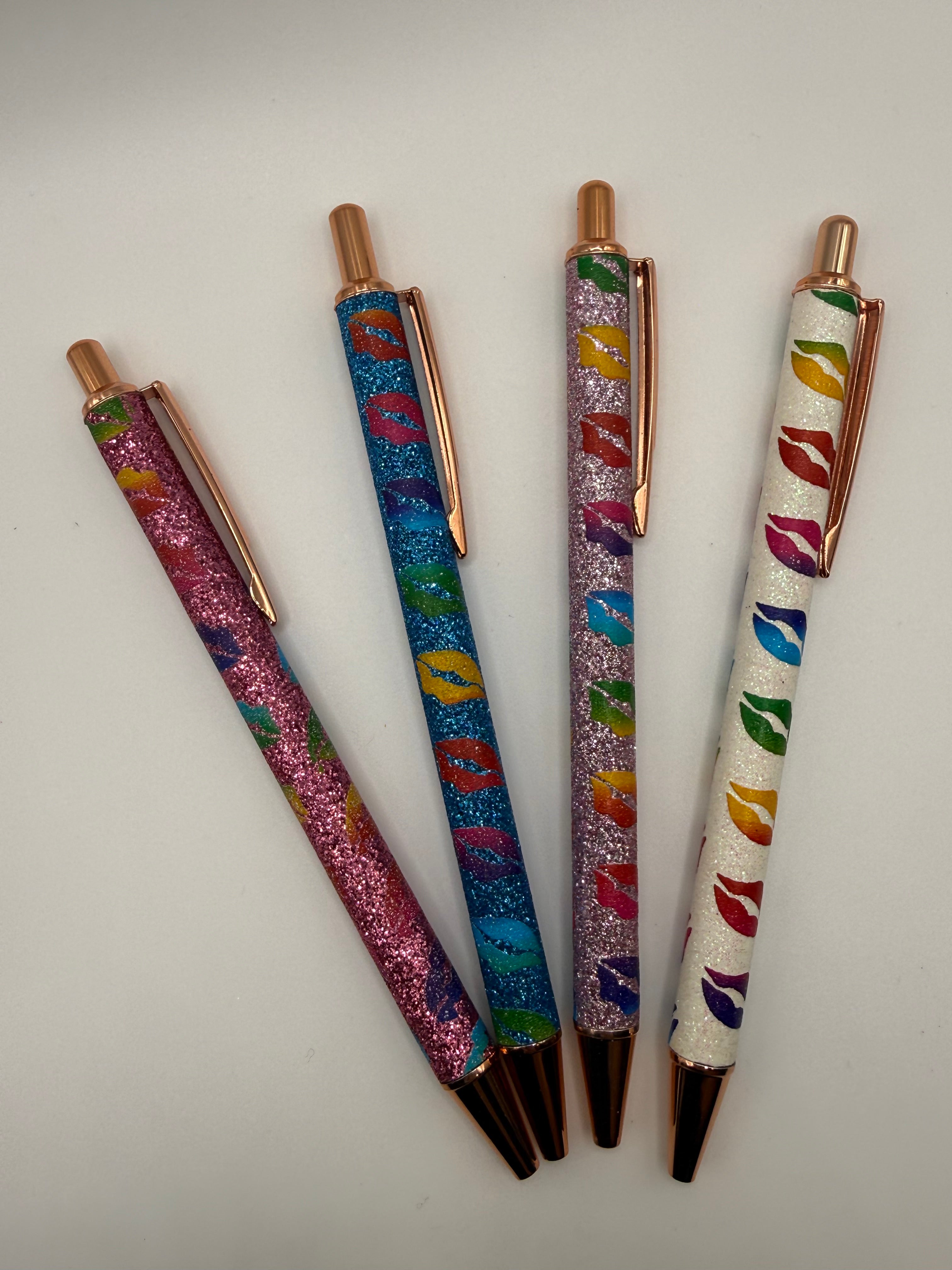 KISS LIPS PATTERN GLITTER DESIGN INK PEN