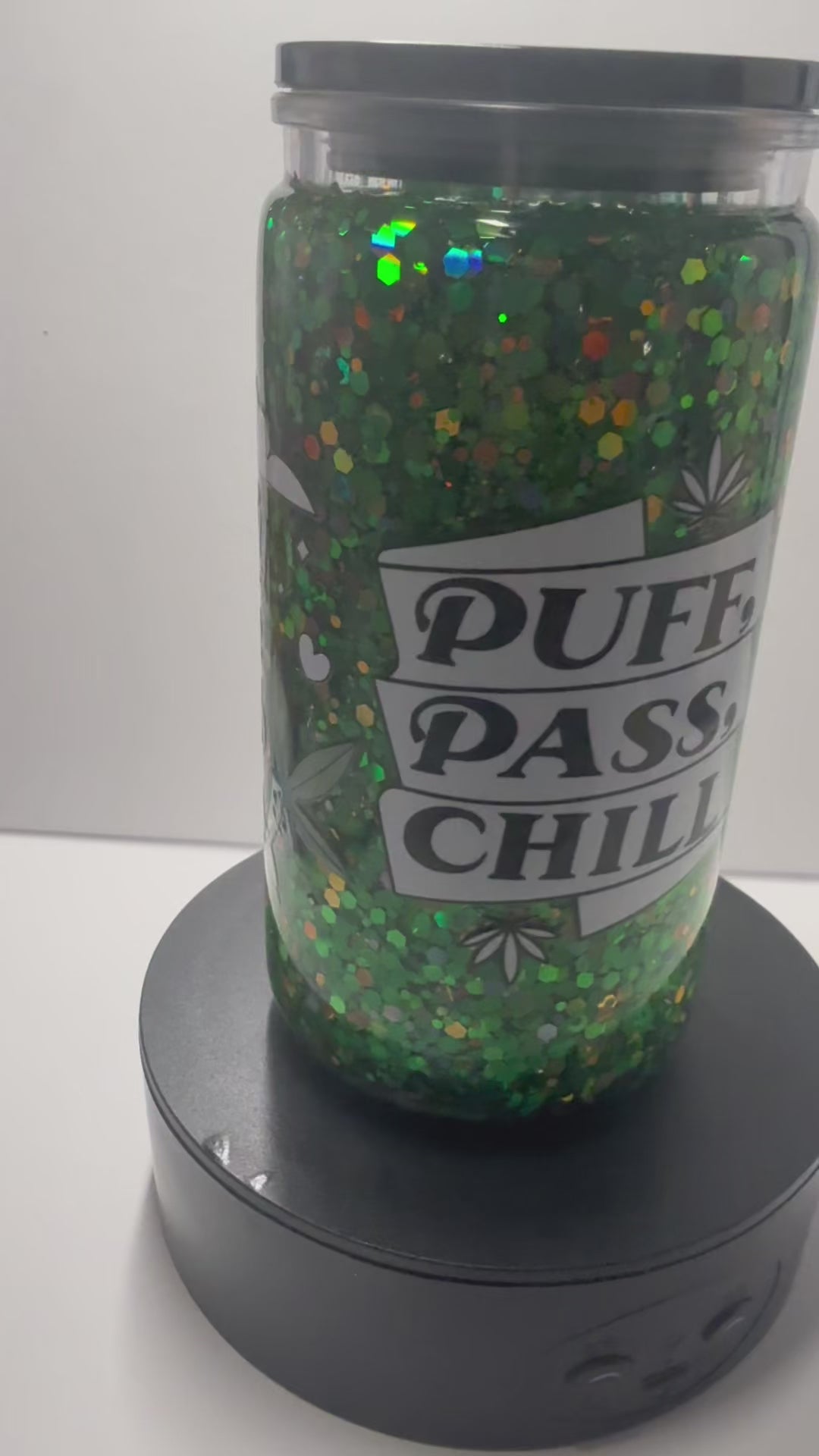 PRE-MADE ACRYLIC 420 GLITTER CUP/ W BLACK STRAW THAT MATCHES LID