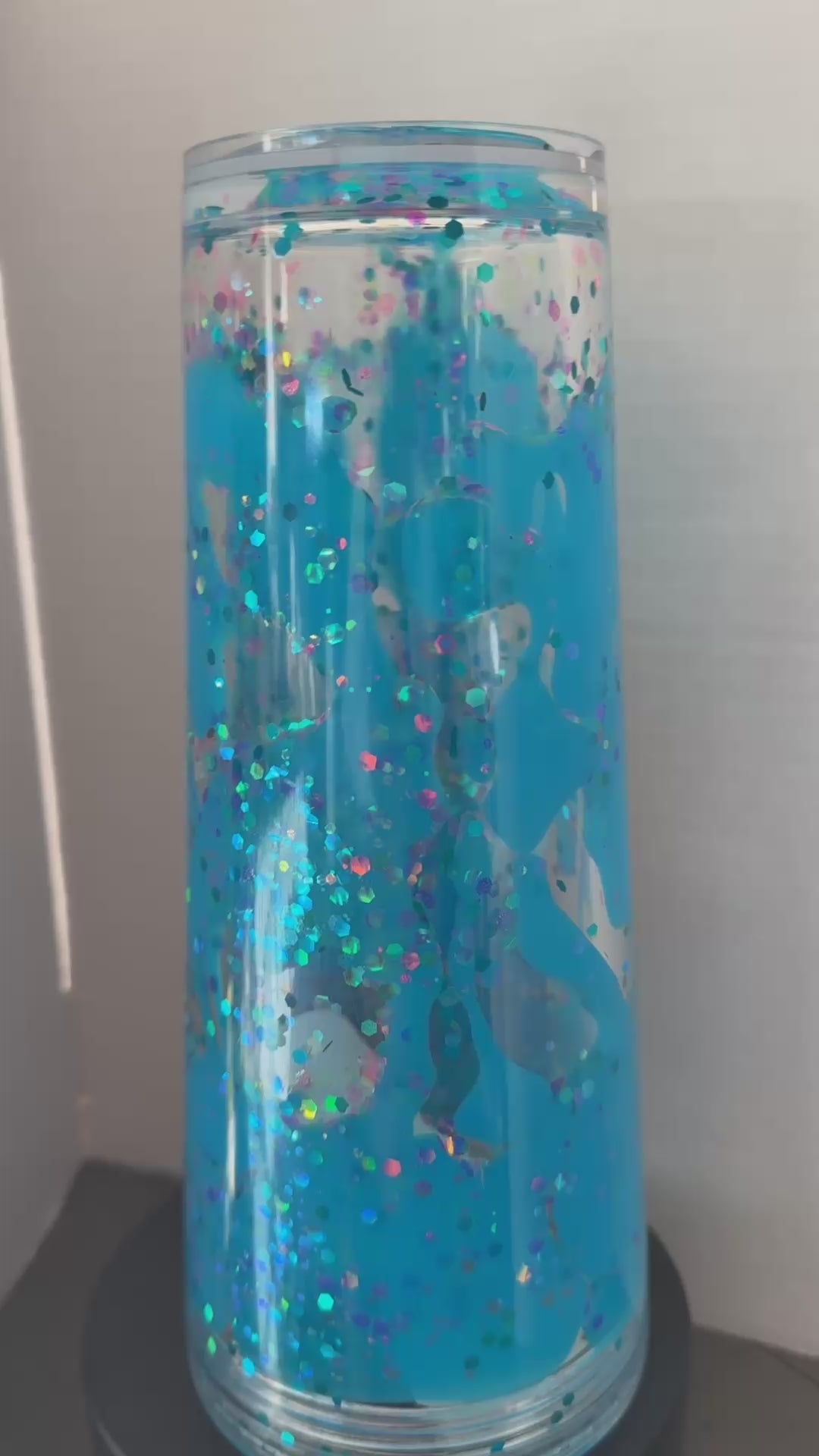 24oz CHRIS BROWN GLITTER LAVA TUMBLER  W/ MATCHING CLEAR STRAW